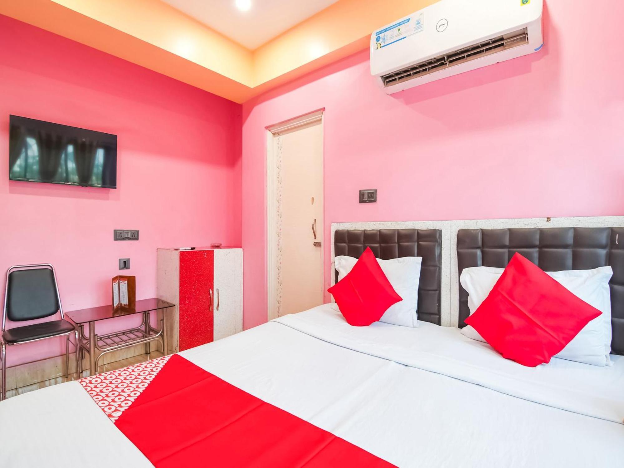 Oyo Flagship Hotel Red Velvet Hugli-Chinsurah Exterior photo